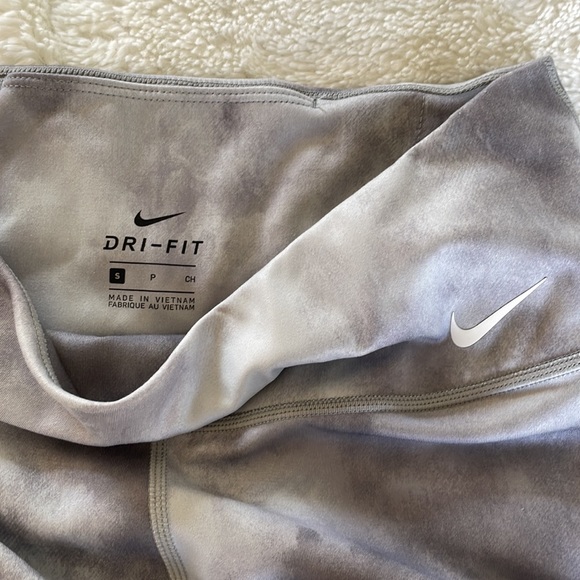 Nike Nike short - Picture 3 of 3